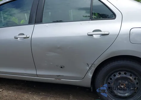 2007 Toyota Yaris from USA, damaged, VIN JTDBT923471147843